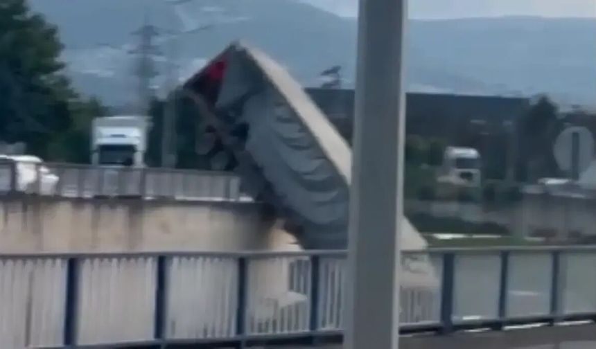 Gölcük’te Korkutan Kaza: TIR Dereye Uçtu