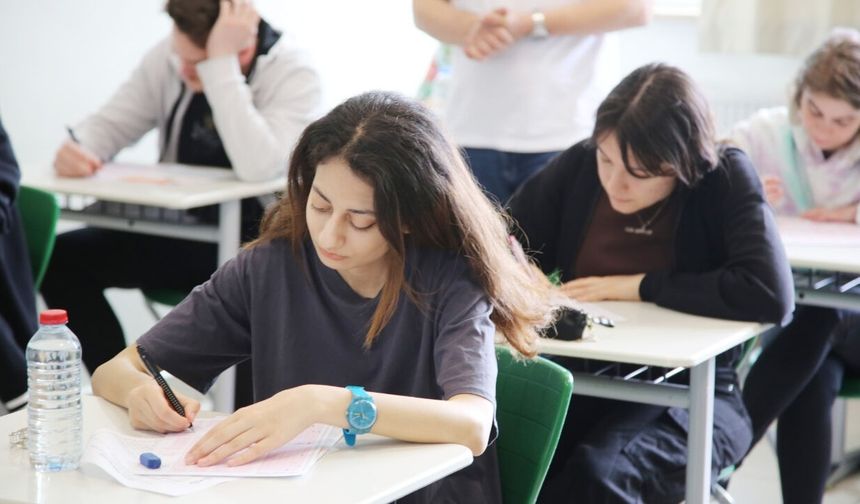 Bölüm başkanlarından AYT yorumu: “Analitik düşünme ön plandaydı”