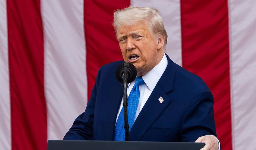 Trump’tan İran’a “Bu Gece Sert Darbe” Tehdidi