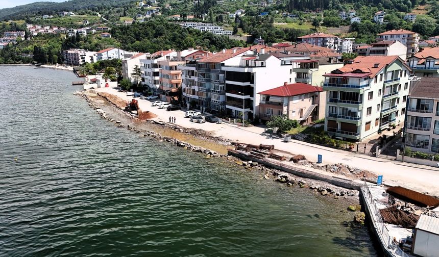 Ulaşlı Sahiline 460 Metrelik Taşkın Önlemi