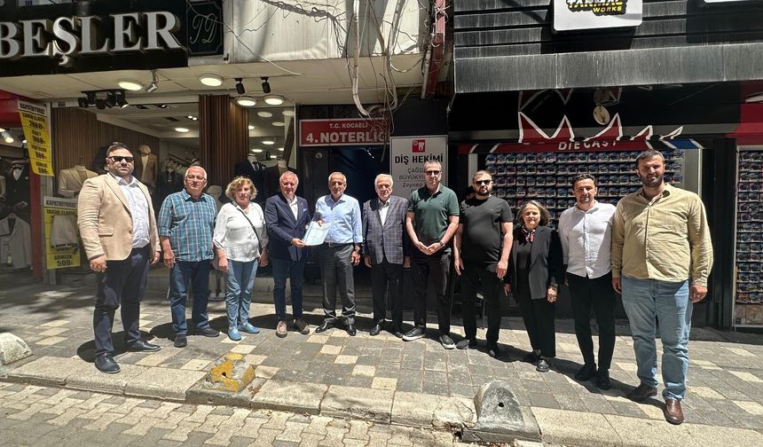 Kocaeli’de CHP’li Delegeler Notere Koştular