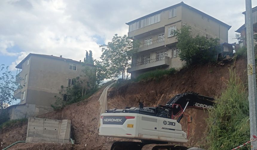 Topçular’da 5 Bina Tahliye Edilmişti: “Mağdurların Beklediği Çalışma Nihayet Başlıyor”