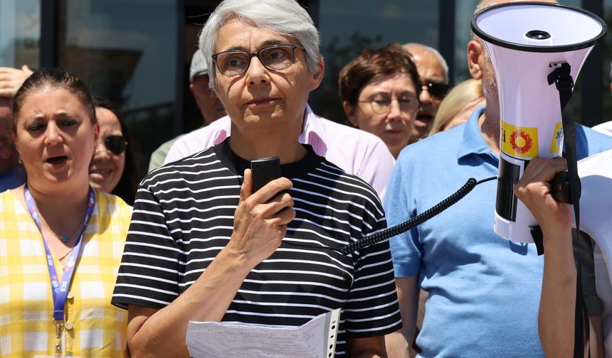 Görevine iade edilen Prof. Dr. Ekinci: "Bu mücadele yalnızca benim mücadelem değildi"