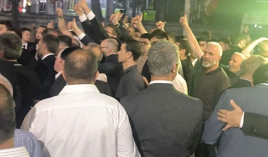 Saadet Partisi ordu genel başkan komutan oldu