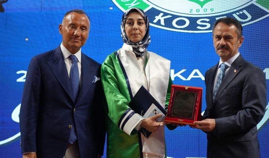 Kocaeli’nin tek Psikoloji Bölümü ilk mezunlarını verdi
