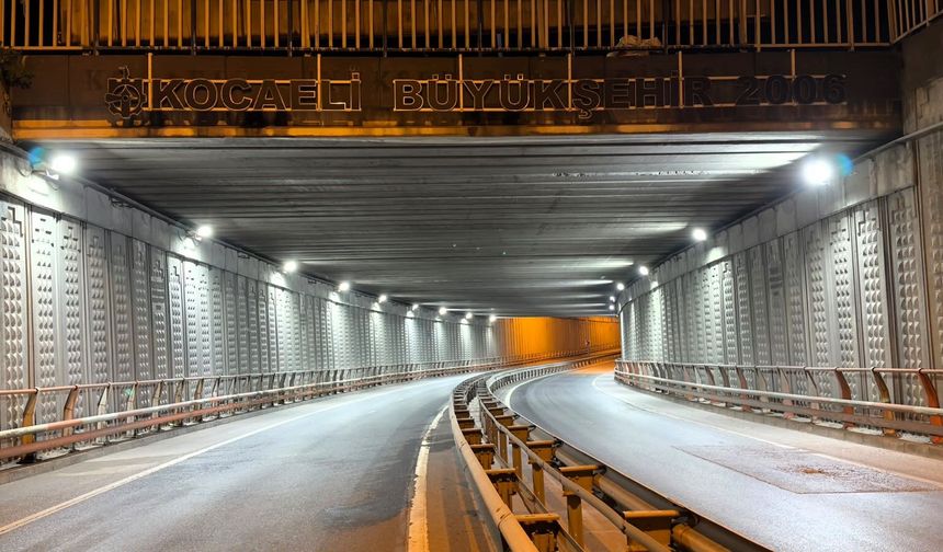 Gebze Eskihisar Feribot Yolu Alt Geçidi ışıl ışıl oldu