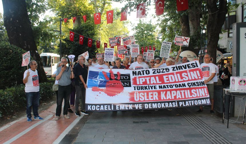 NATO Zirvesi Kocaeli'de Protesto Edildi