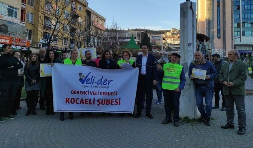 Veli-Der: "Çocukların eğitim hakkı ekonomik koşullara bırakılamaz"