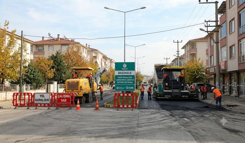 Başiskele'de çalışma başladı: Yol kapandı, otobüs güzergahları değişti