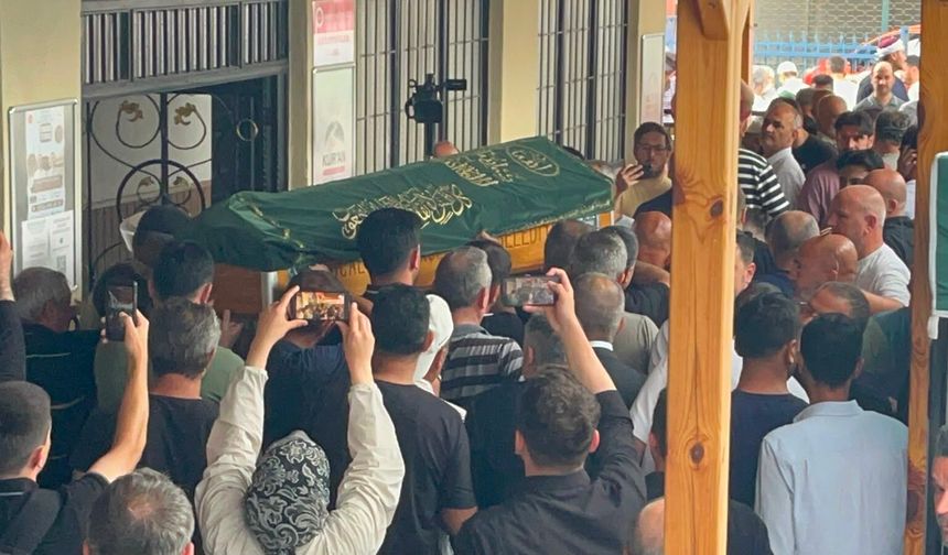 Abbas Çakar’ın Ağabeyi Savaş Çakar Son Yolculuğuna Uğurlandı
