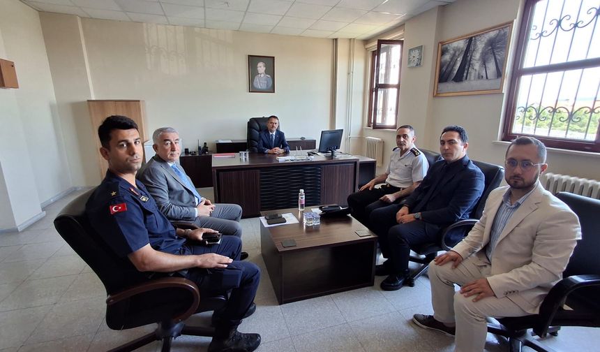 Vali Aktaş’tan Gündoğdu Geri Gönderme Merkezi’ne inceleme
