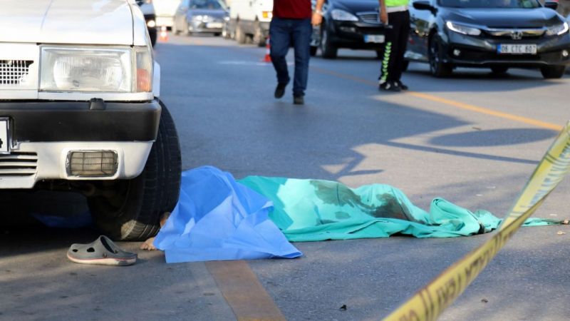 13 yaşındaki çocuğa araba çarptı, kurtarılamadı