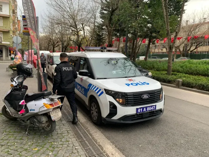 İzmit’te bir kadın evinde ölü bulundu!