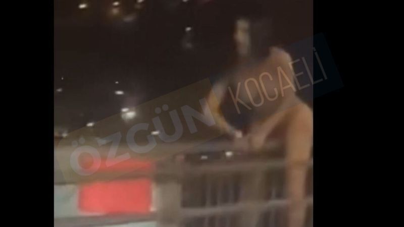 Genç Kadın Çırıl Çıplak Canına Kıymak İstedi!