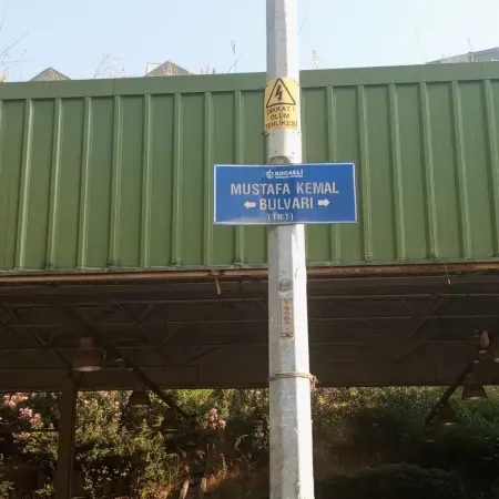 Yuvam Akarca'da Patlayan Borusu İsraf Yaratıyor