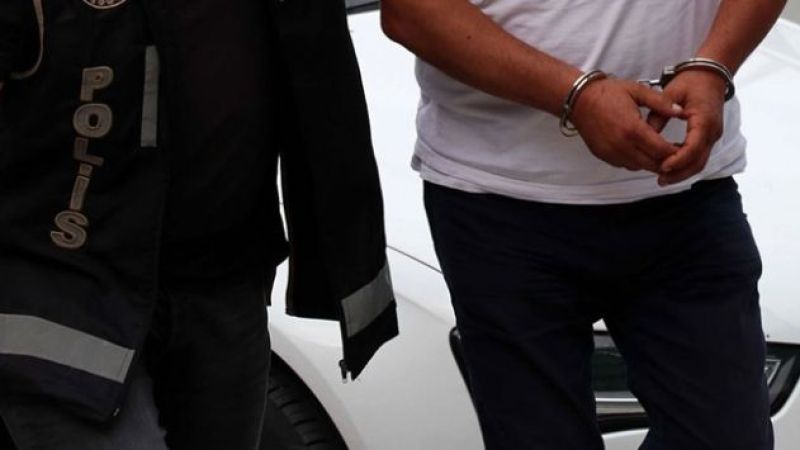 Babasına uyuşturucu içirip birlikte oldu!