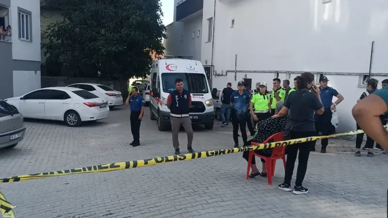 16 yaşındaki arkadaşını öldürdü!