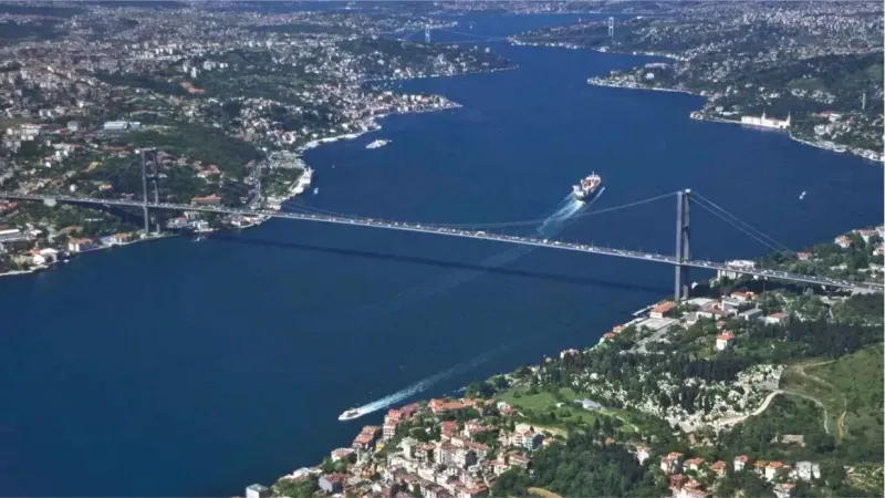 İstanbul Boğazı'nda Yüzme Yarışına Katıldı, Kayboldu!