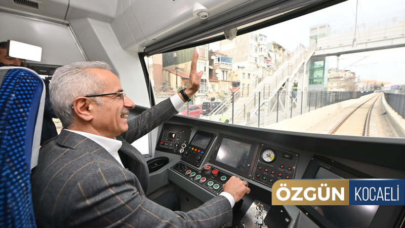 Kocaeli'nin Tramvayı Uraloğlu'nun Paylaşımına Konu Oldu