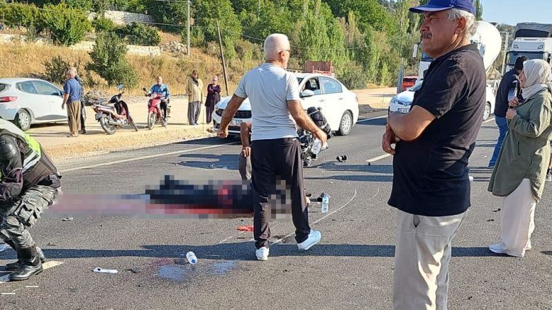 Yolun ortasında can verdi