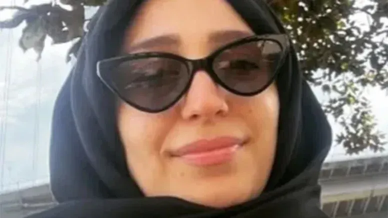 Skandal Paylaşımlar Ali Erbaş'ın Kızına Hesabını Kapattırdı