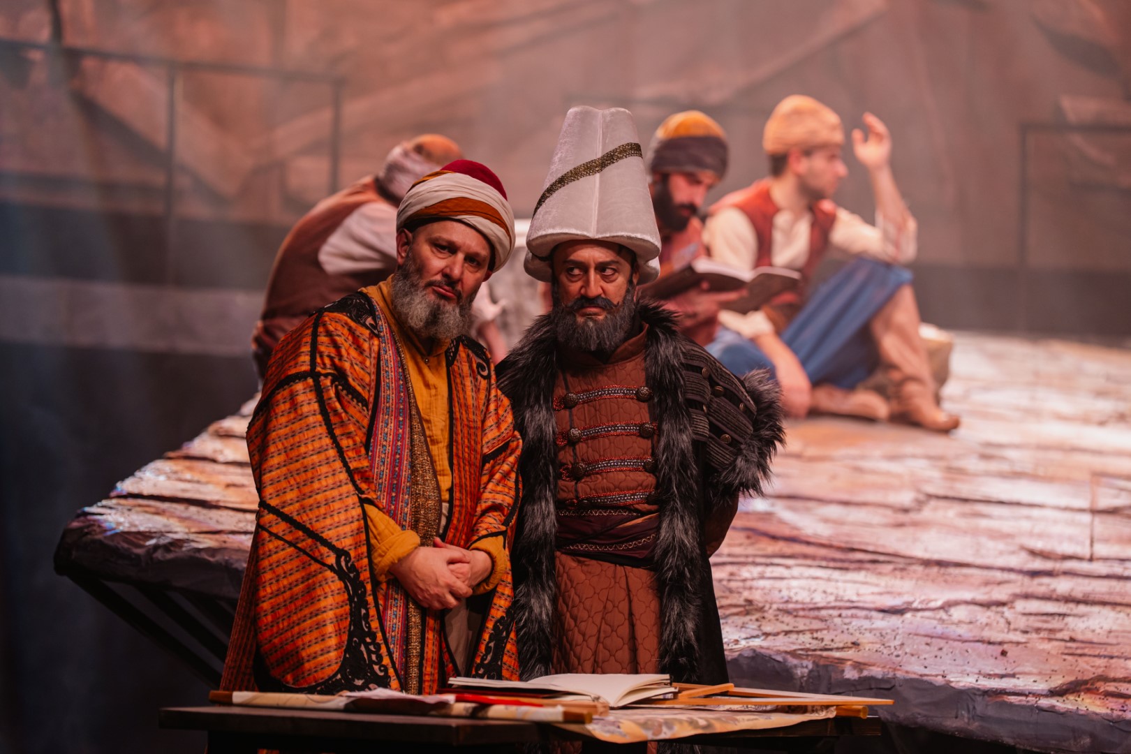 Taşta, Gölgede, Rüzgârda Sinan'ın Imzası Var (3) (Büyük)