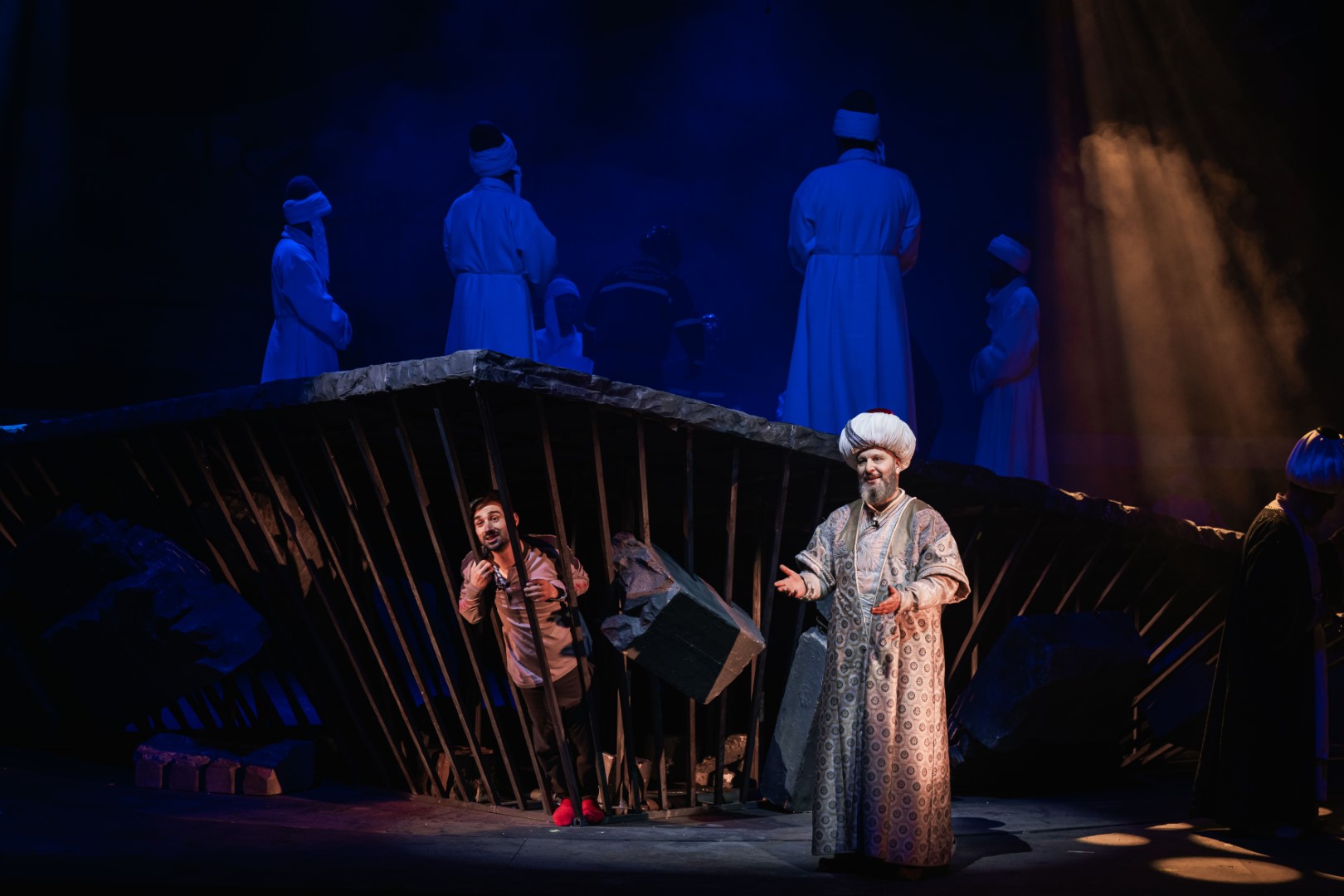 Taşta, Gölgede, Rüzgârda Sinan'ın Imzası Var (4) (Büyük)