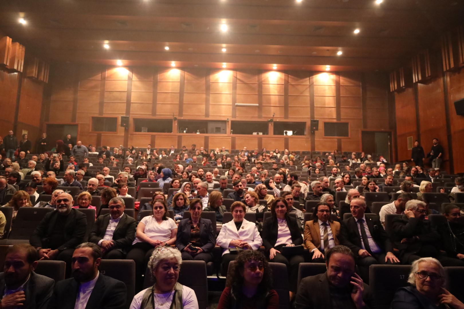 Taşta, Gölgede, Rüzgârda Sinan'ın Imzası Var (9) (Büyük)