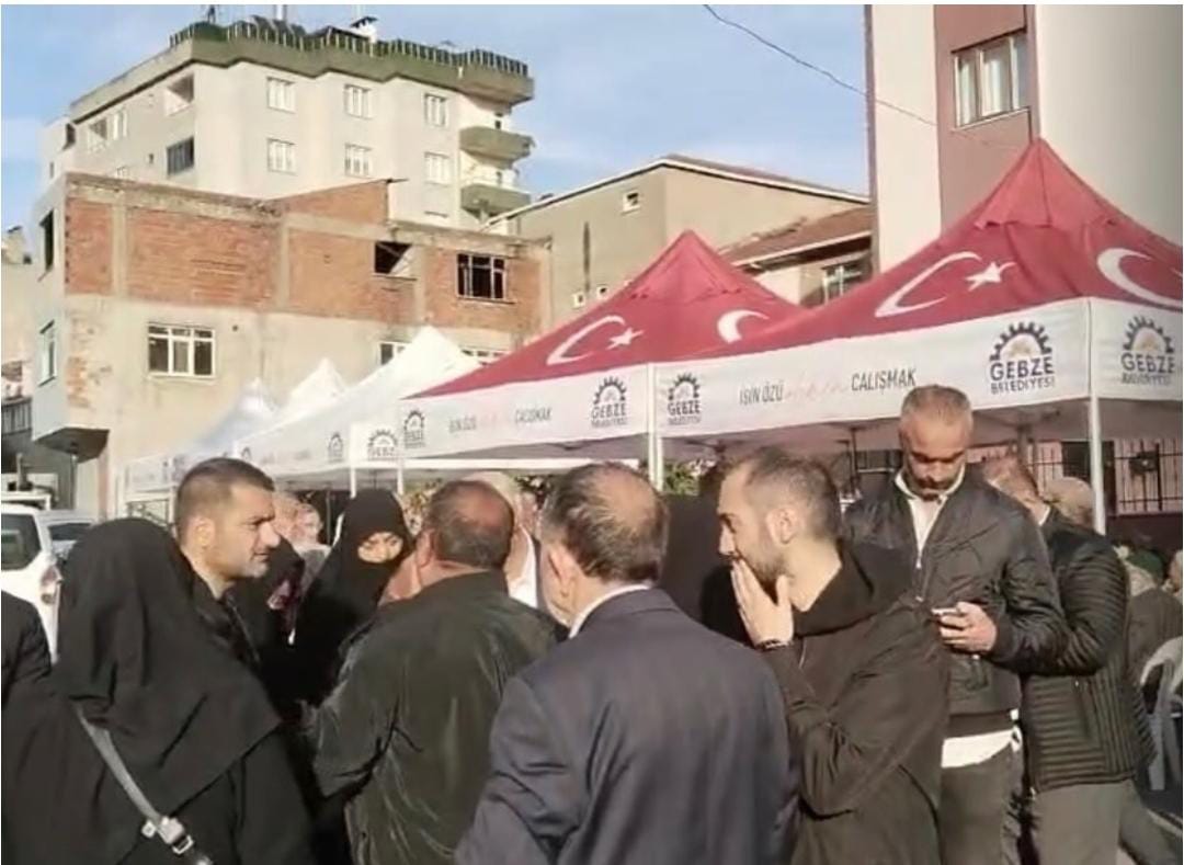 Whatsapp Image 2025 10 31 At 23.37.24 (1)