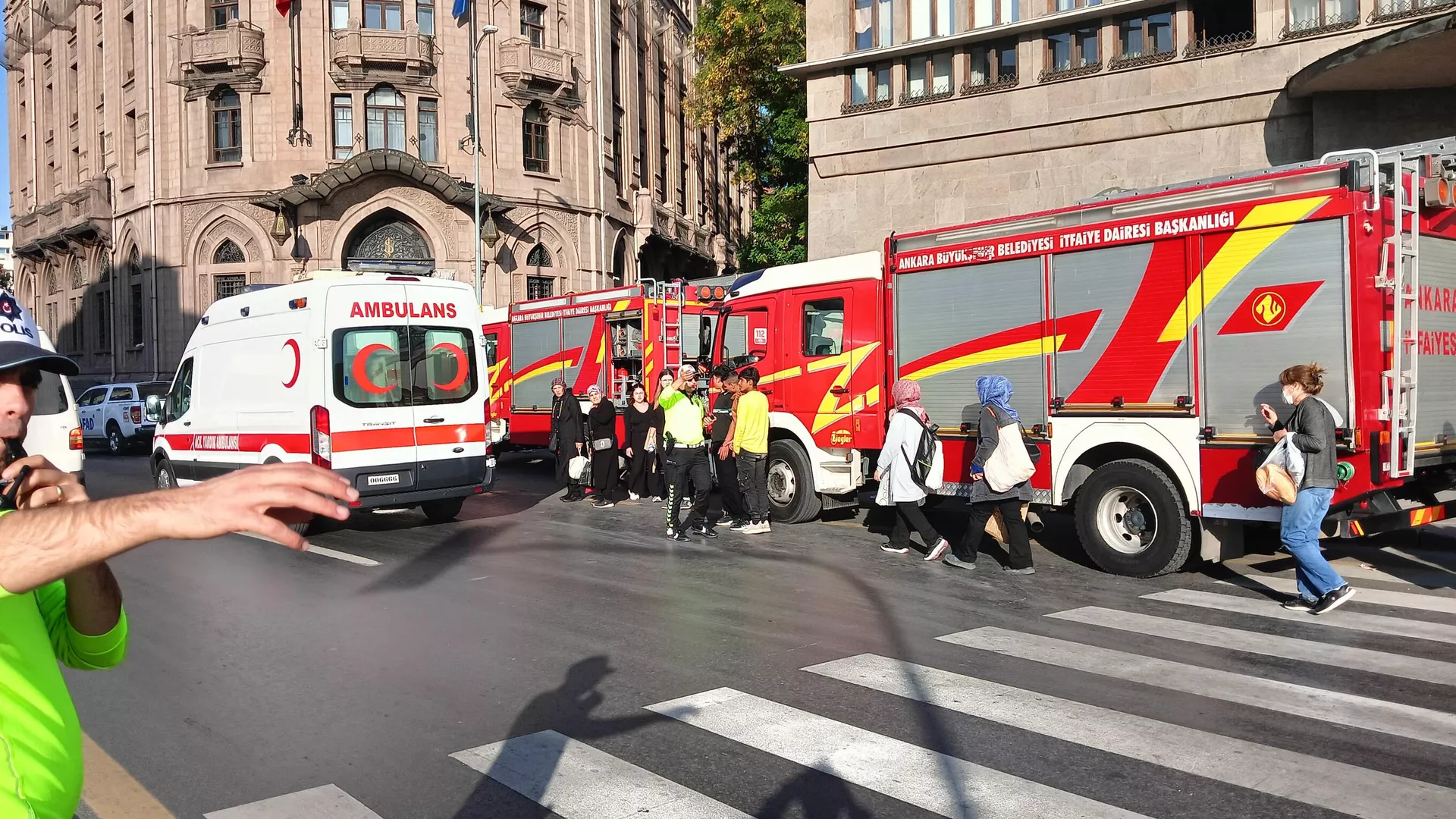 1100760922 327 2720 1857 1920X0 80 C4E63Bc9Eab35B22937Dc47Dc46199D3.Jpg