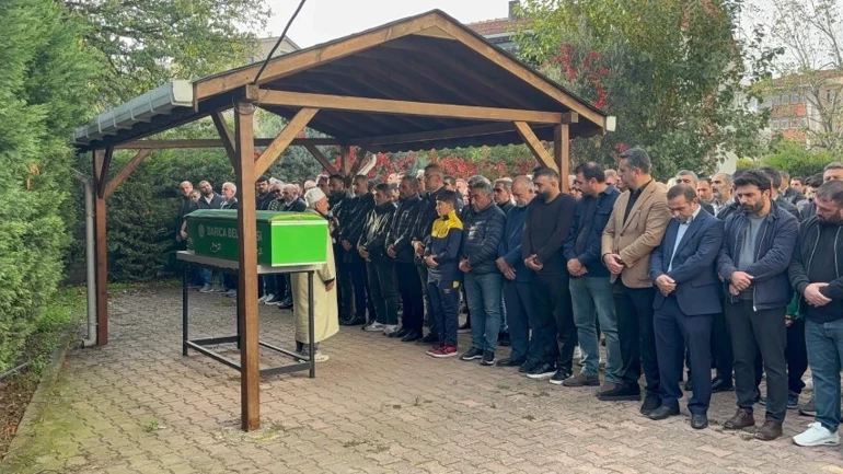 6907695B56617A12Eccf7Bda