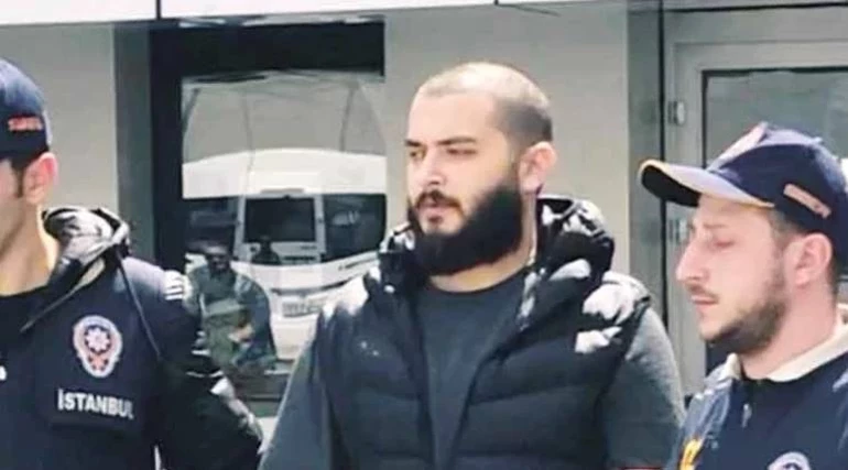 6907697256617A12Eccf7Be2