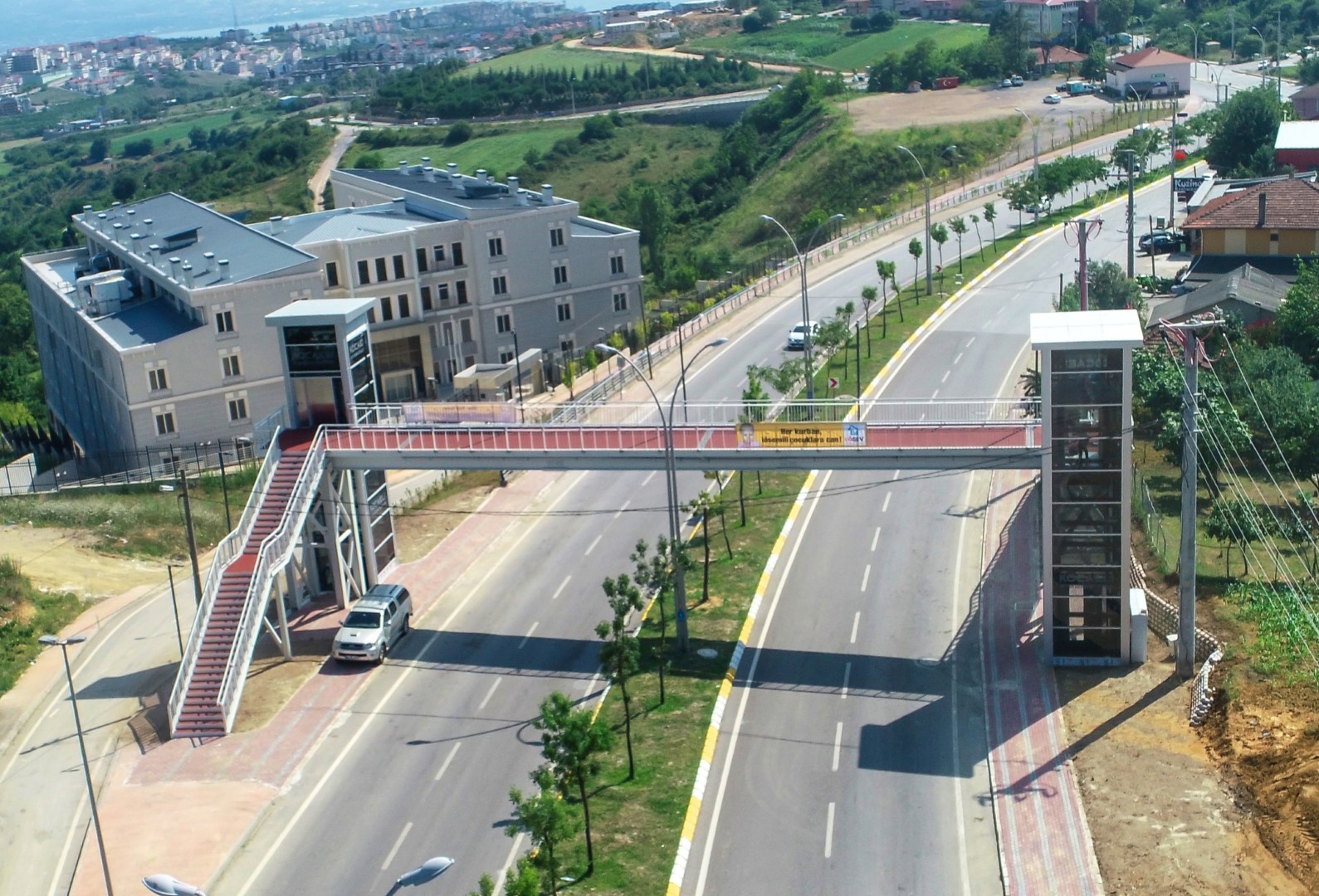 Büyükşehir, Yaşama Değer Katıyor (1) (Büyük)