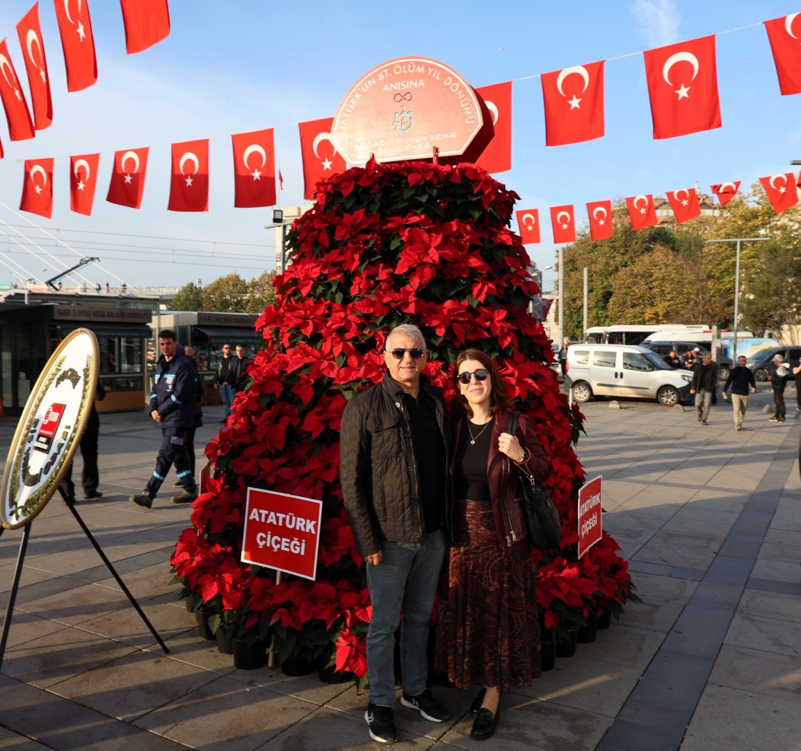 Büyükşehir'den 10 Kasım'a Özel 1087 Atatürk Çiçeği (2) (Large)