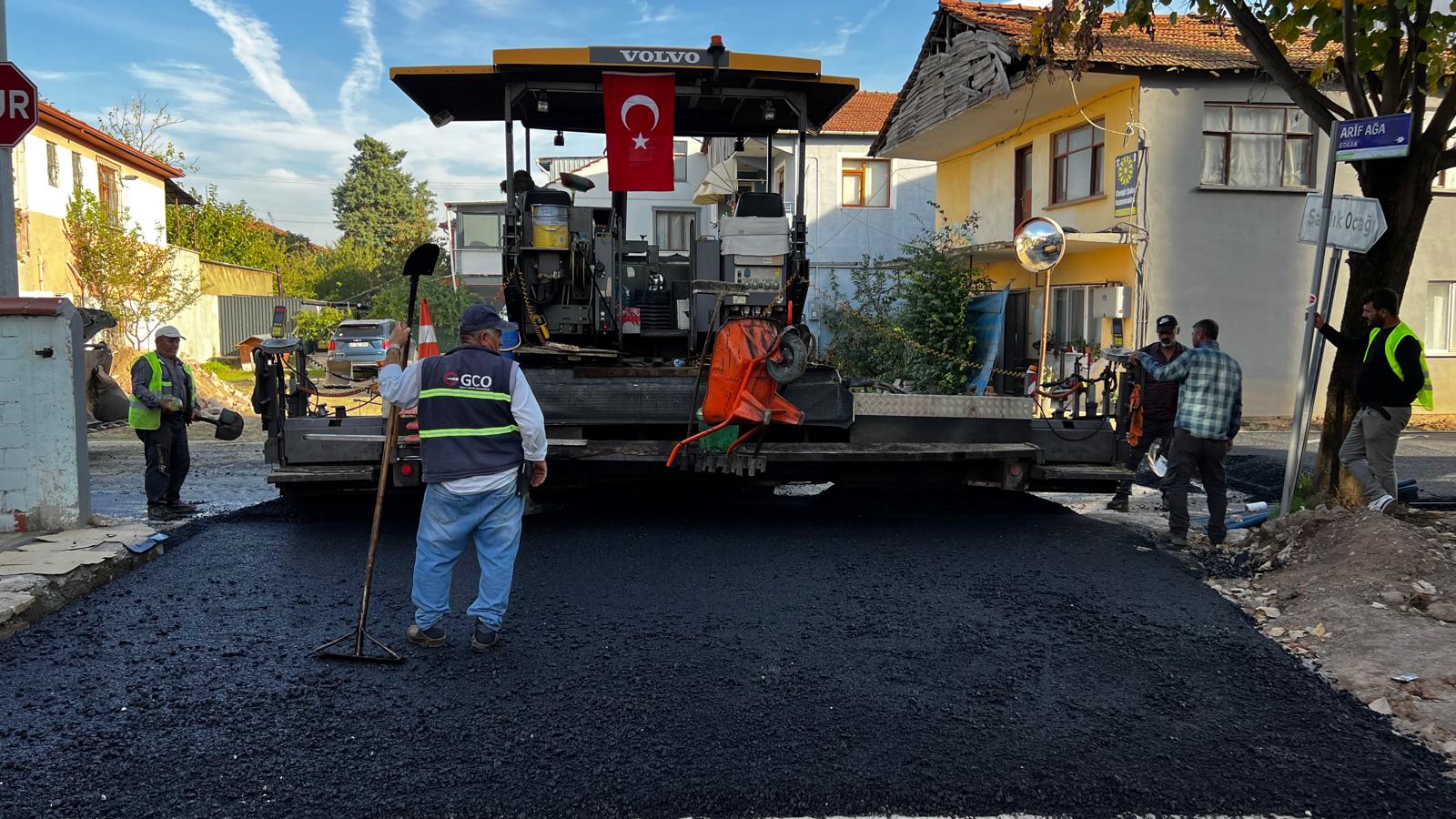 Cumhuriyet Cad.asfalt1