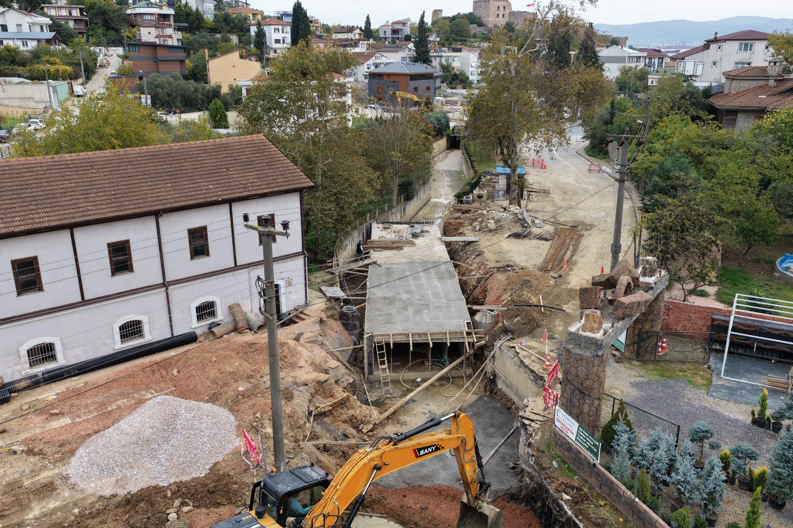 Gebze’de Altyapi Seferberli̇ği̇ İçme Suyu, Atik Su Ve Yağmur Suyu Hatlari Yeni̇leni̇yor (4)