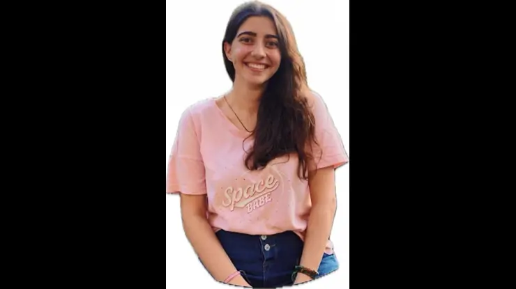 I S T A N B U L B E Y O G L U N D A K A F E D E Z E H I R L E N M E 1021249 303032 895240