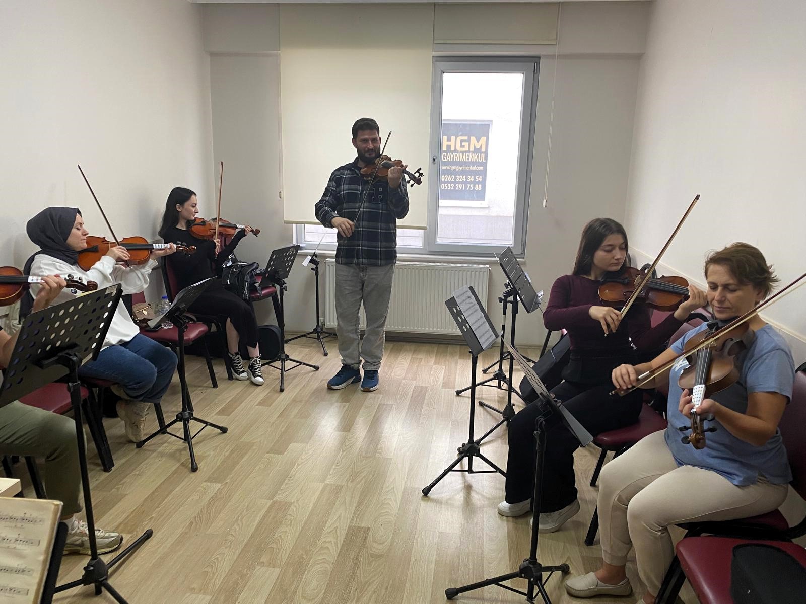 Ko Mek'ten Kadın Ve Gençlere Sanatsal Fırsat (3)-1