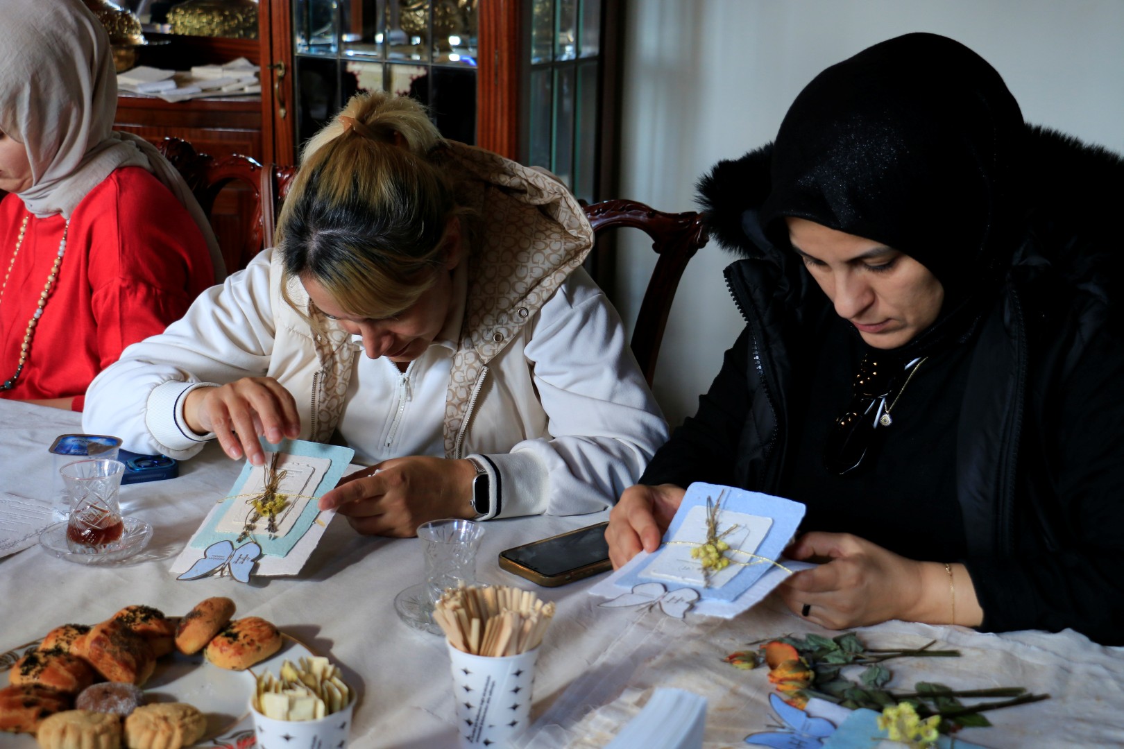 Konak Güllerinin Kâğıttaki Izleri Büyüledi (3)