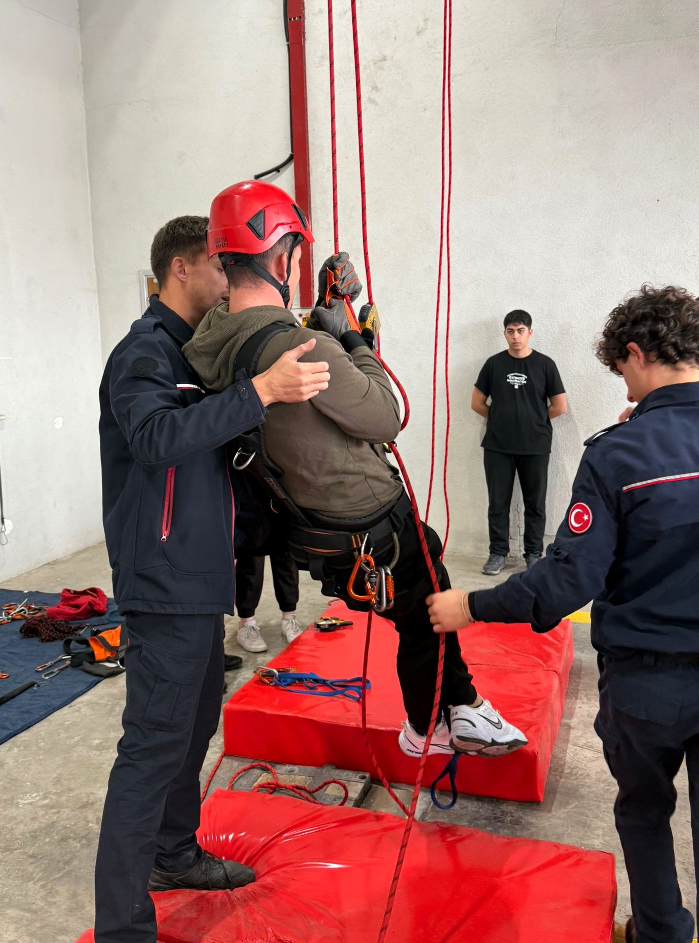 Koü Öğrencilerine Itfaiye Teşkilatı Tanıtıldı (6)