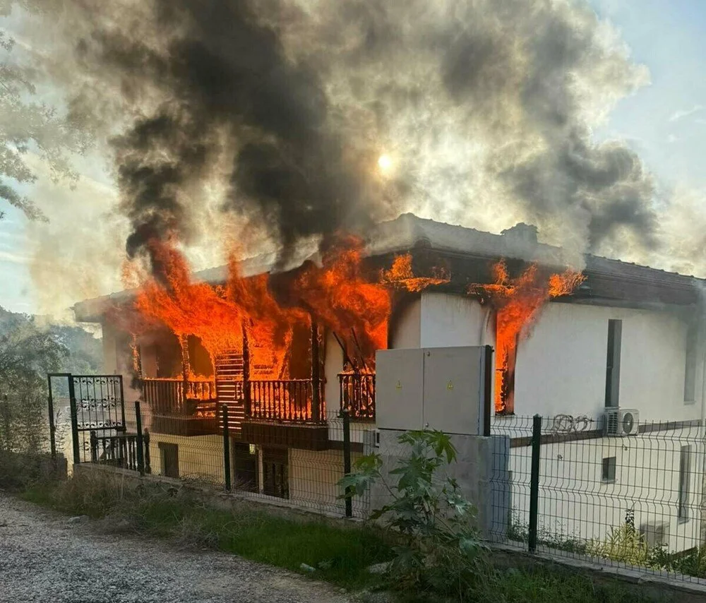 M C Xnb4H L S Ua R R Q L Djxf2W