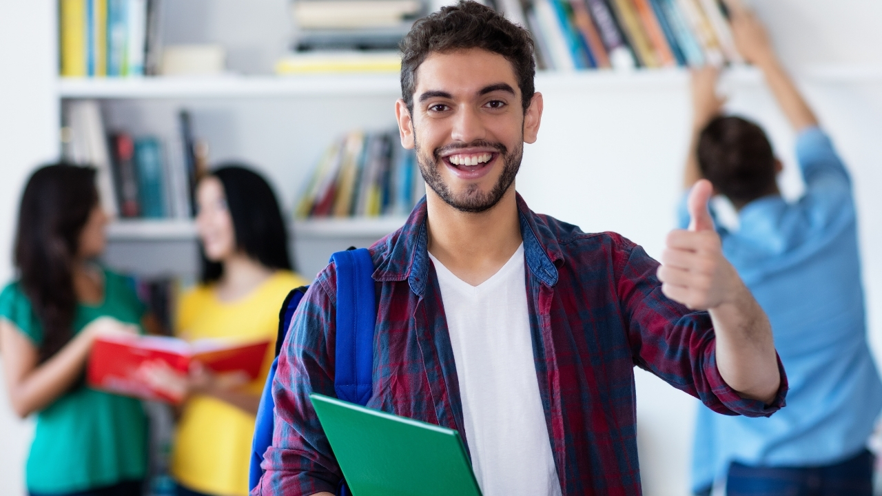 Ogrenci Gunu 17 Kasim