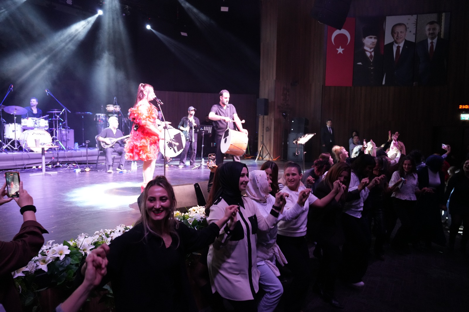 Öğretmenlere Müzik Ziyafetiyle 24 Kasım Teşekkürü (14)