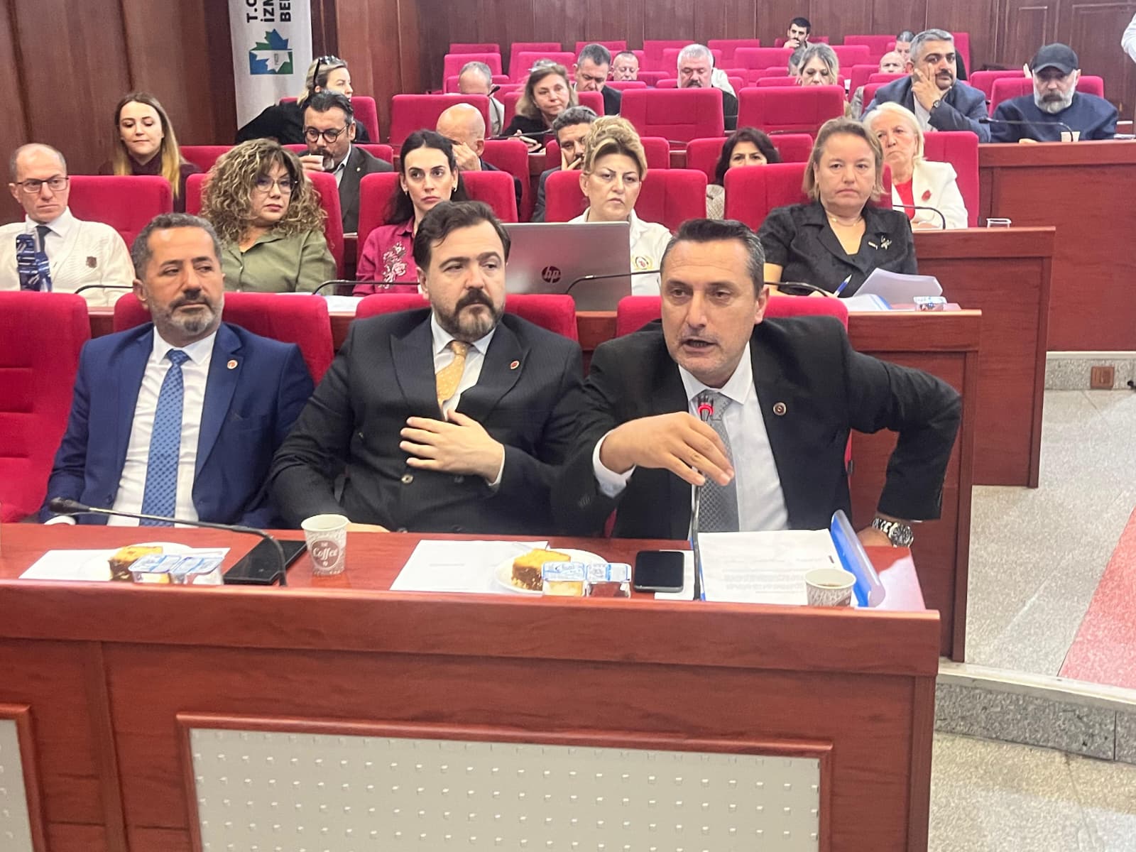 Whatsapp Image 2025 11 04 At 15.28.04