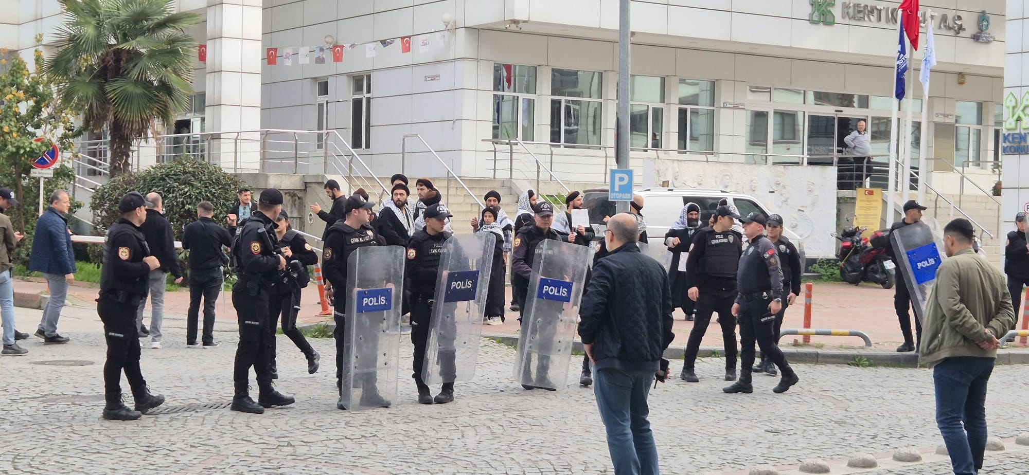 Whatsapp Image 2025 11 09 At 14.59.45 (1)