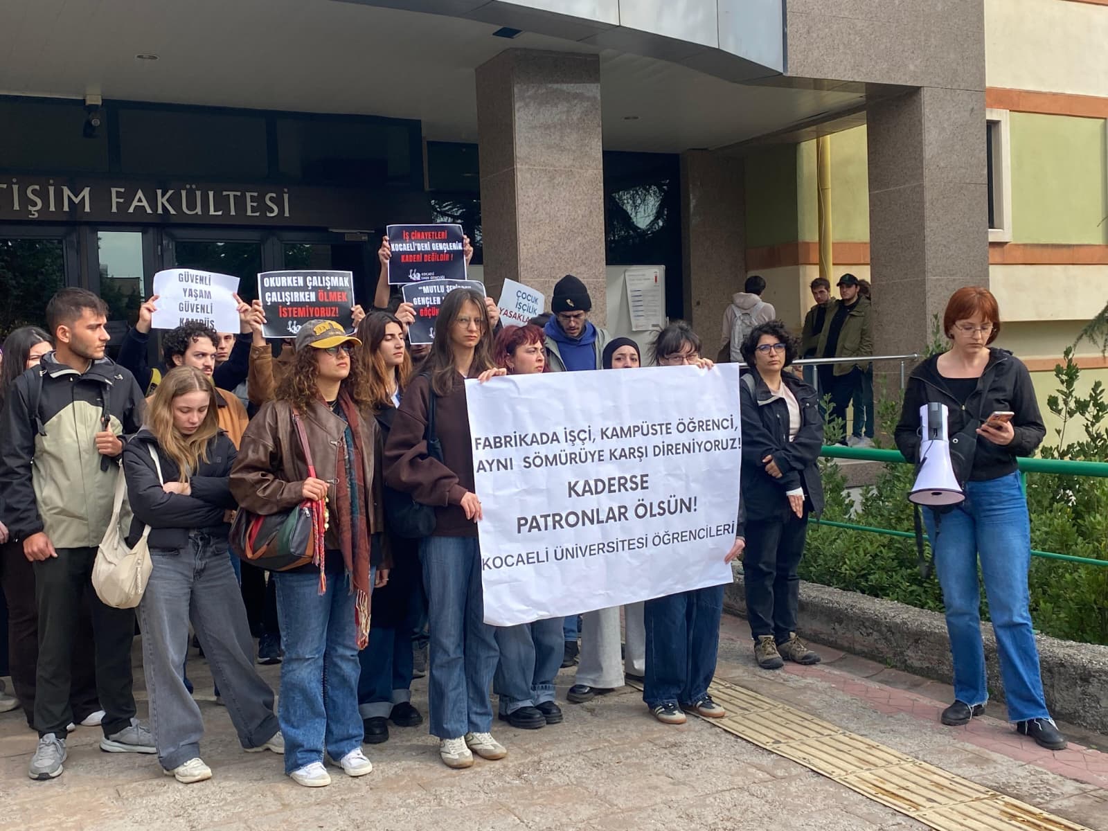 Whatsapp Image 2025 11 11 At 14.03.31 (1)