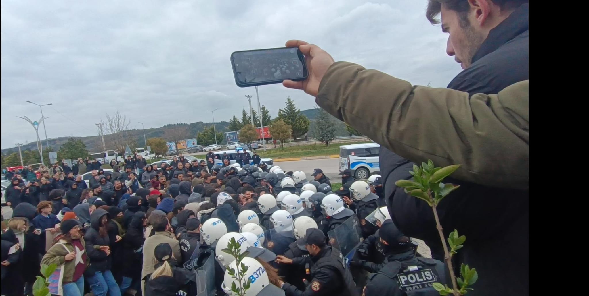 Whatsapp Image 2025 11 14 At 12.14.14