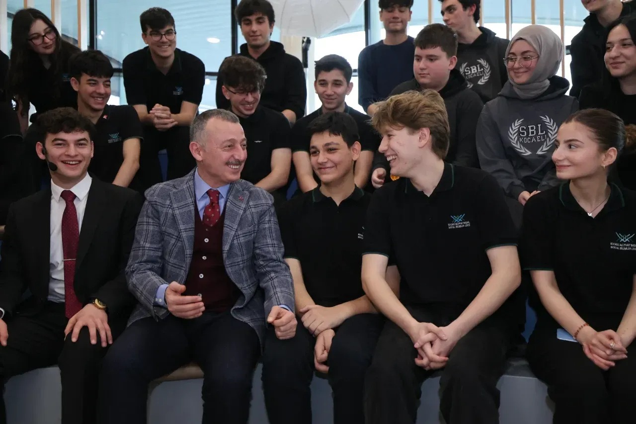 Whatsapp Image 2025 11 17 At 11.00.35