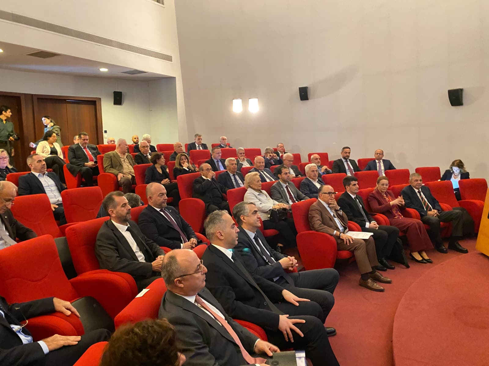 Whatsapp Image 2025 11 19 At 12.33.12