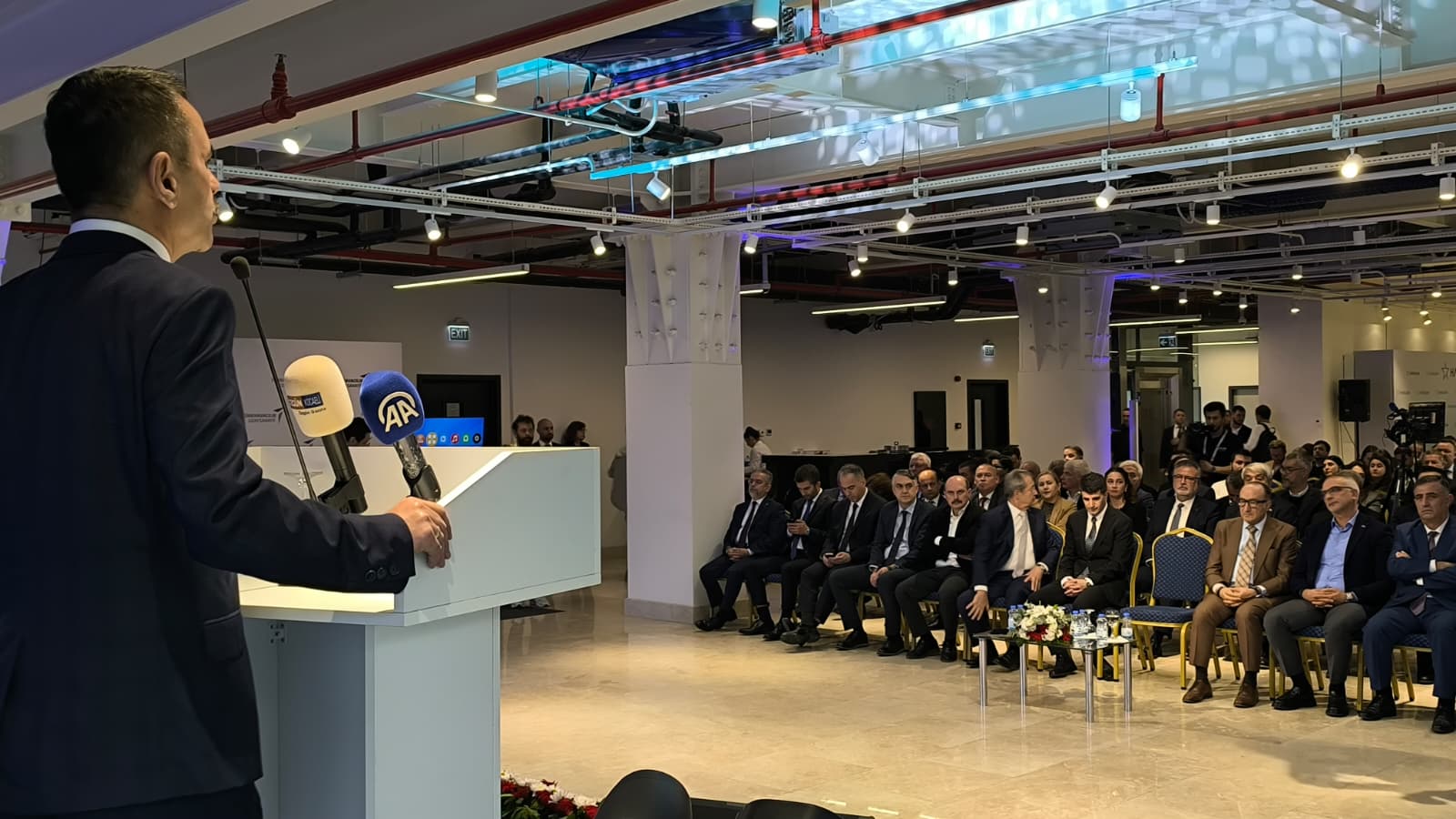 Whatsapp Image 2025 11 19 At 14.40.35